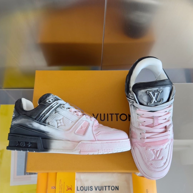 Louis Vuitton Sneakers